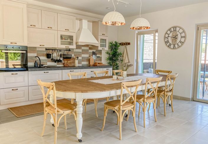 Image No.16-3 Bed Property for sale