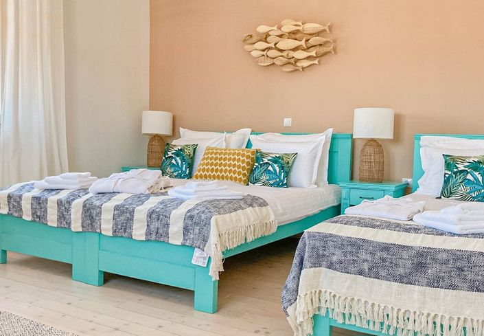 Image No.18-3 Bed Property for sale