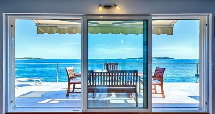 Image No.4-4 Bed Property for sale