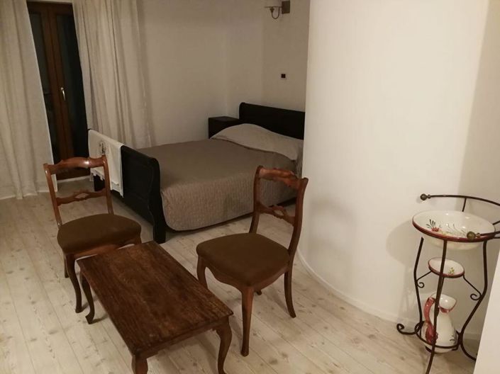 Image No.14-3 Bed Property for sale