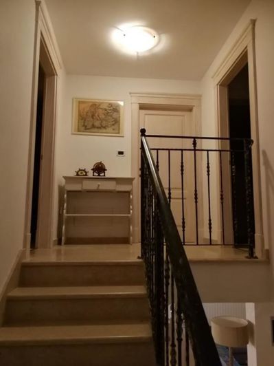 Image No.22-3 Bed Property for sale