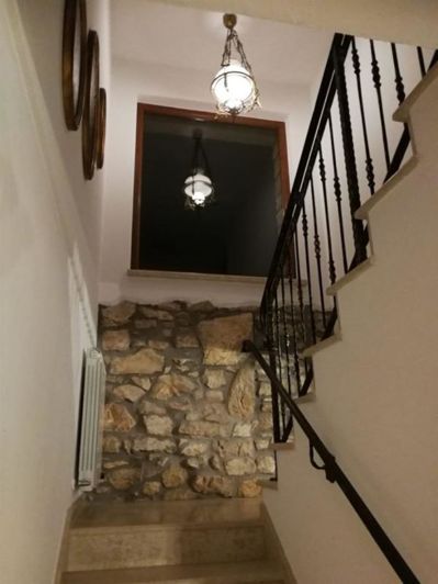 Image No.23-3 Bed Property for sale