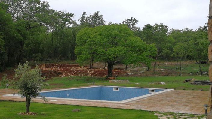 Image No.3-3 Bed Property for sale