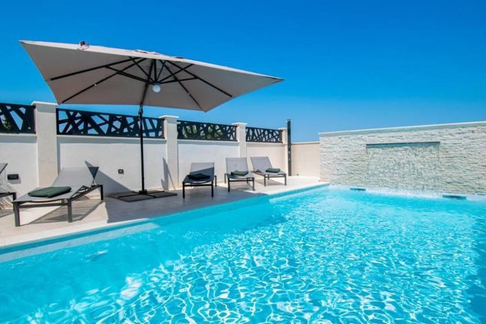 Image No.3-Propriété de 6 chambres à vendre à Croatie