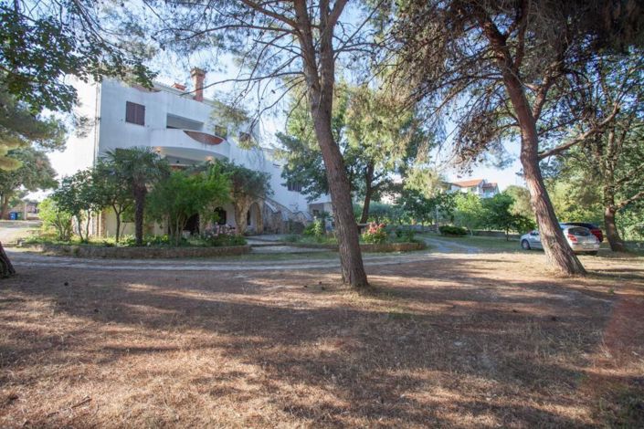 Image No.3-Propriété de 15 chambres à vendre à Croatie