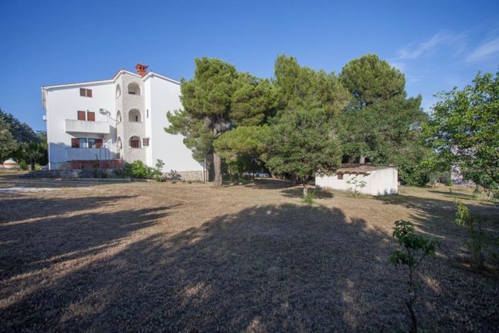 Image No.4-Propriété de 15 chambres à vendre à Croatie