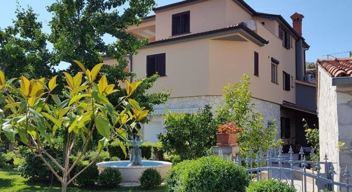 Image No.4-Propriété de 4 chambres à vendre à Croatie