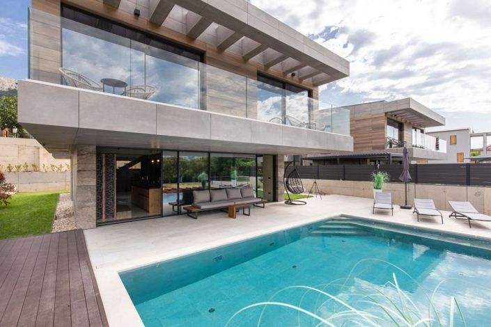 Image No.2-Propriété de 4 chambres à vendre à Croatie