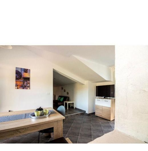 Image No.8-5 Bed Property for sale