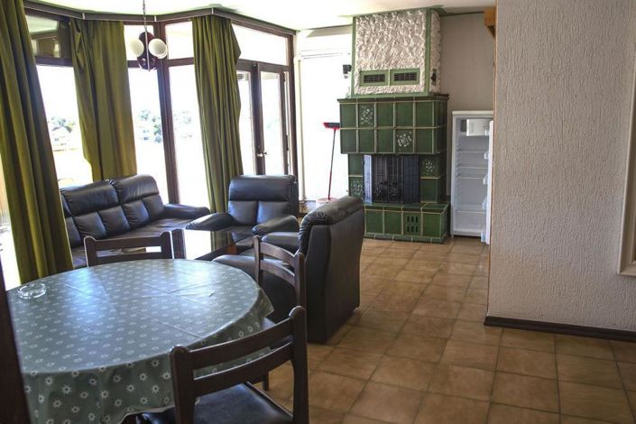 Image No.15-11 Bed Property for sale