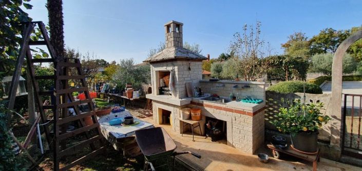 Image No.7-8 Bed Property for sale