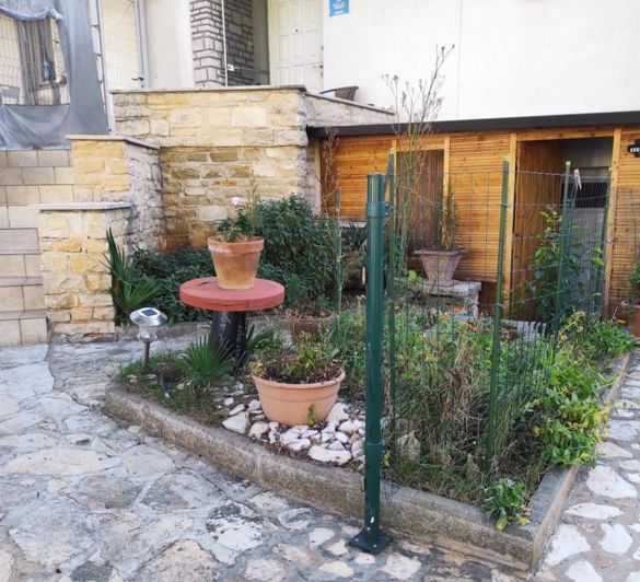 Image No.15-3 Bed Property for sale