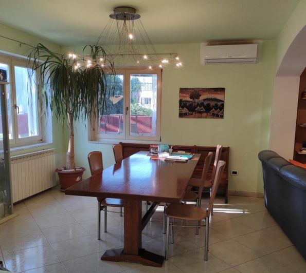 Image No.6-3 Bed Property for sale