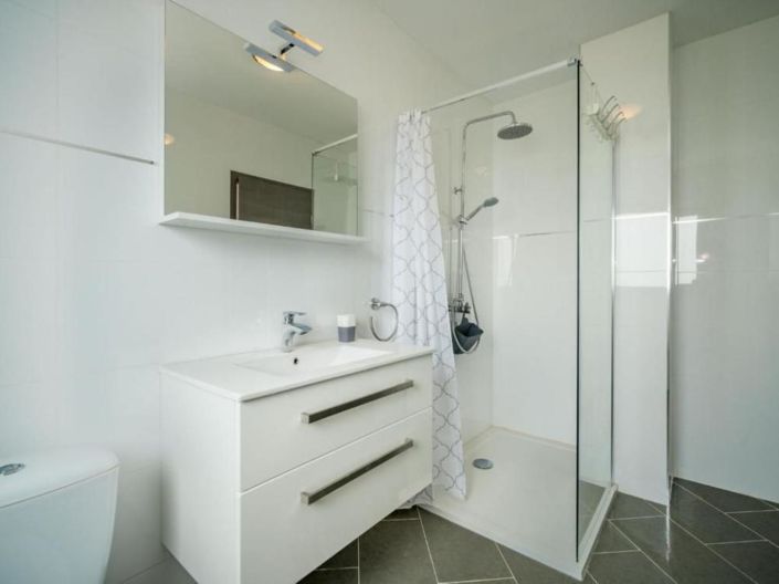 Image No.21-6 Bed Property for sale