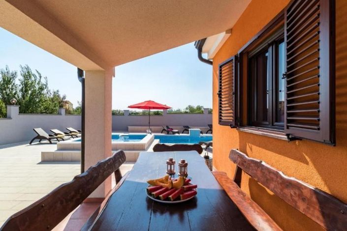 Image No.5-Propriété de 7 chambres à vendre à Croatie