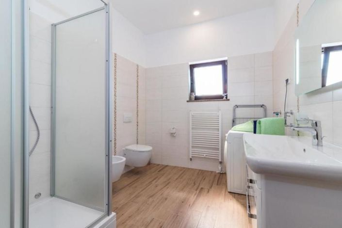 Image No.7-Propriété de 7 chambres à vendre à Croatie