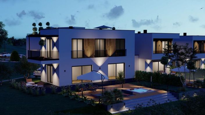 Image No.18-3 Bed Property for sale