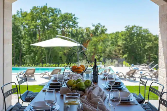 Image No.9-4 Bed Property for sale