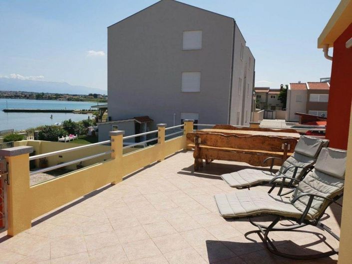 Image No.17-Propriété de 6 chambres à vendre à Nin