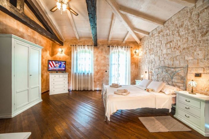 Image No.20-Propriété de 4 chambres à vendre à Višnjan