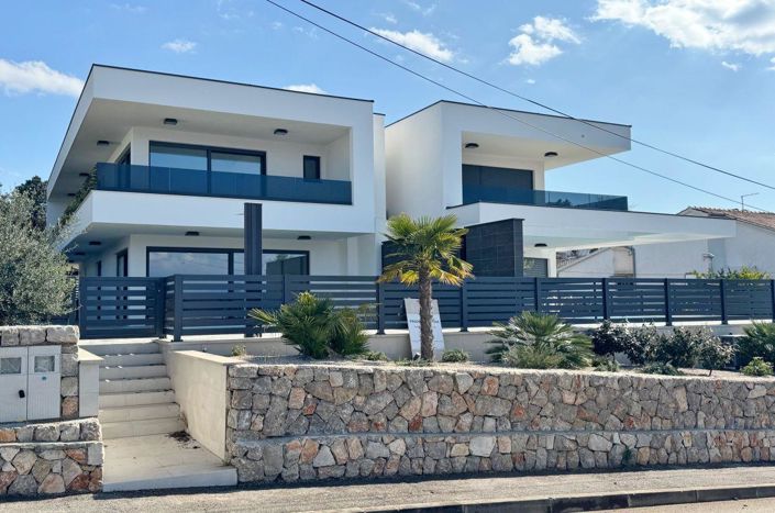 Image No.9-Propriété de 4 chambres à vendre à Croatie