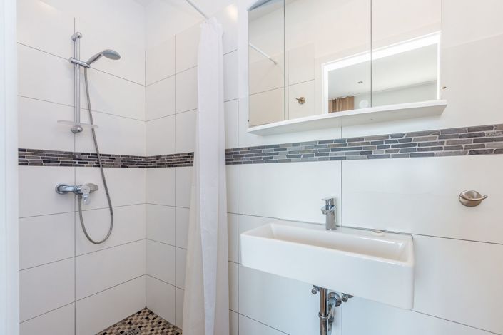 Image No.11-10 Bed Property for sale