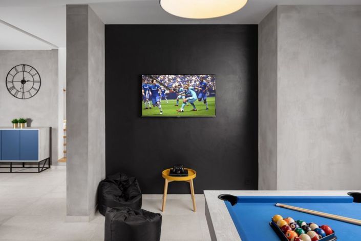 Image No.11-3 Bed Property for sale