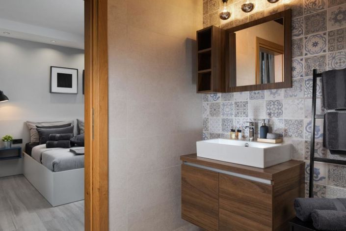 Image No.24-3 Bed Property for sale