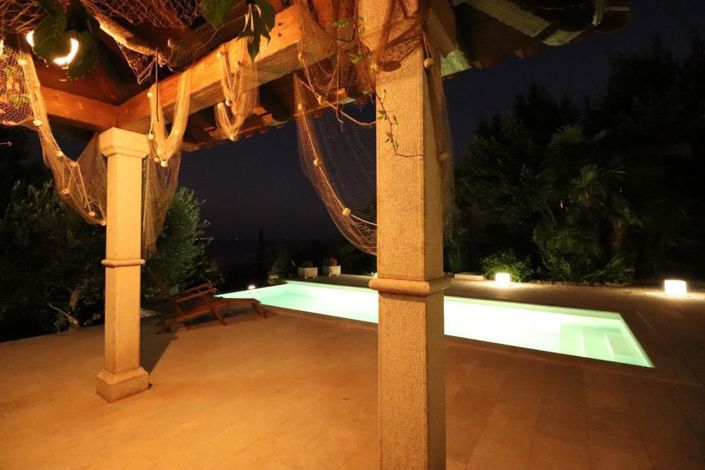 Image No.21-3 Bed Property for sale