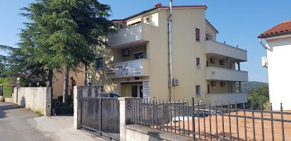 Image No.6-19 Bed Property for sale