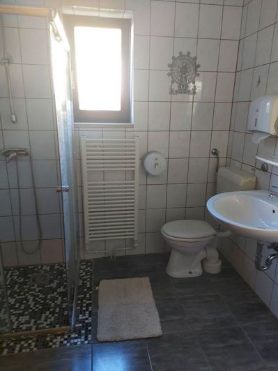 Image No.11-Propriété de 18 chambres à vendre à Malinska-Dubašnica