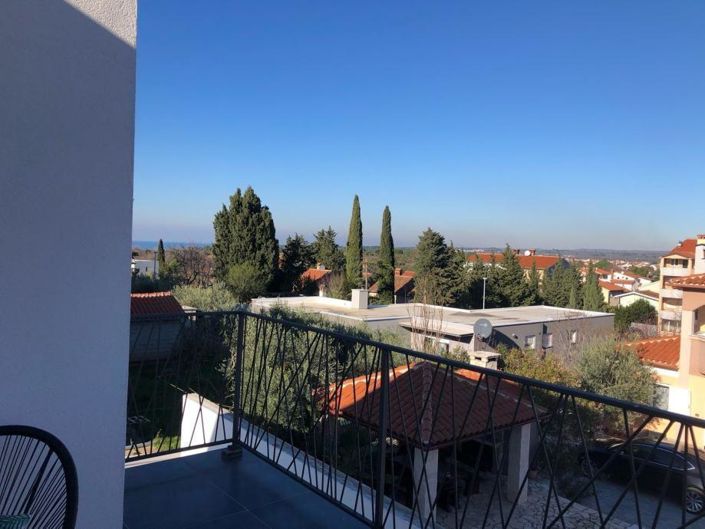 Image No.6-5 Bed Property for sale