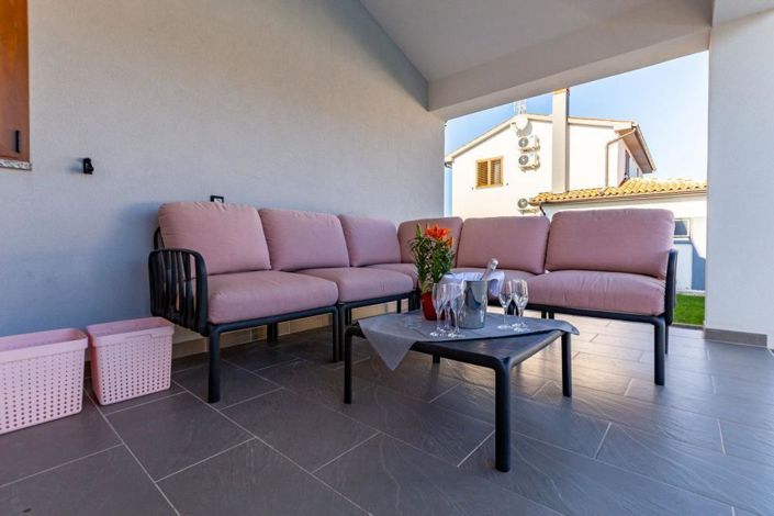 Image No.7-3 Bed Property for sale