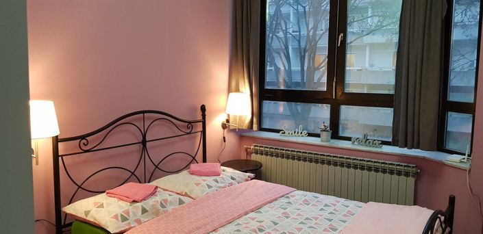 Image No.8-12 Bed Property for sale