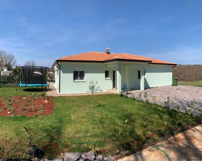 Image No.3-3 Bed Property for sale