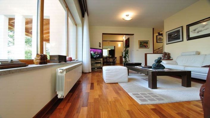 Image No.13-4 Bed Property for sale