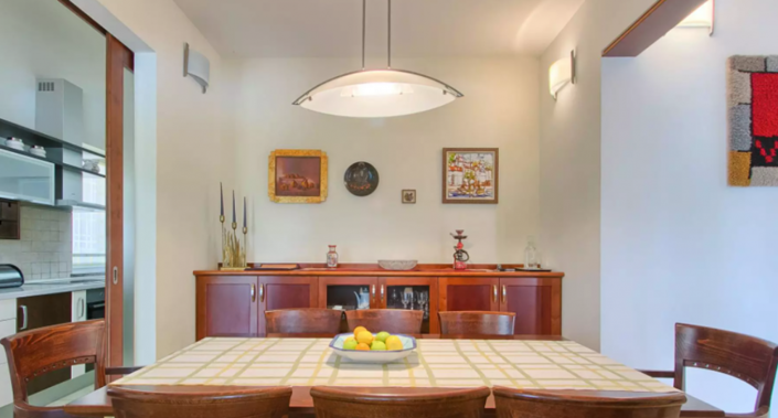 Image No.15-4 Bed Property for sale