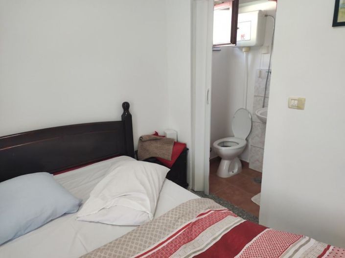 Image No.15-4 Bed Property for sale