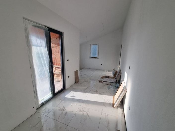 Image No.9-Propriété de 4 chambres à vendre à Porec