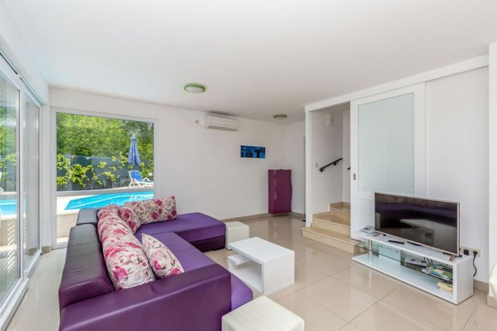 Image No.10-Propriété de 6 chambres à vendre à Croatie