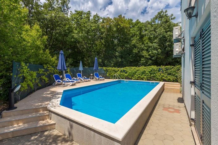 Image No.5-Propriété de 6 chambres à vendre à Croatie