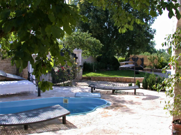 Image No.7-5 Bed Property for sale