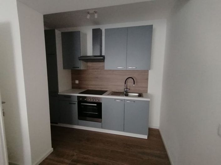 Image No.7-Propriété de 8 chambres à vendre à Fažana