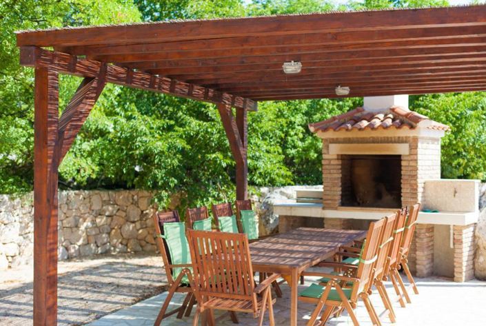 Image No.15-6 Bed Property for sale