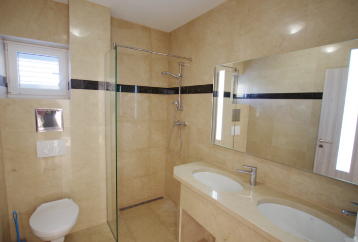 Image No.25-Propriété de 9 chambres à vendre à Croatie