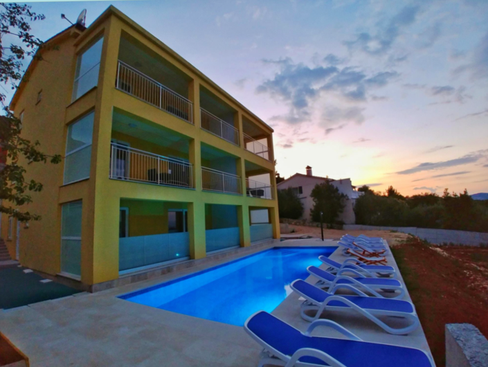 Image No.8-Propriété de 9 chambres à vendre à Croatie