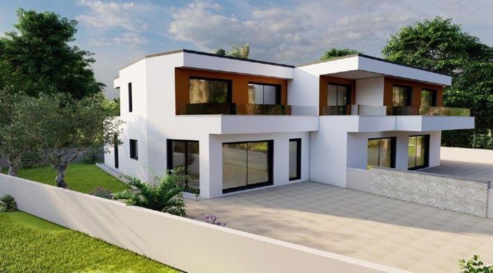 Image No.1-Propriété de 4 chambres à vendre à Buje