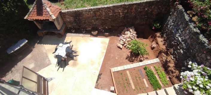 Image No.8-6 Bed Property for sale