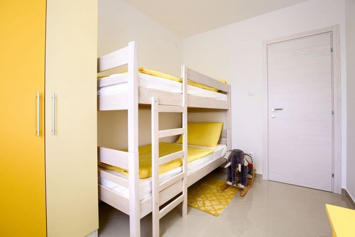 Image No.13-Propriété de 7 chambres à vendre à Ližnjan