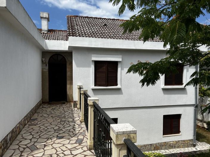 Image No.3-Propriété de 7 chambres à vendre à Croatie